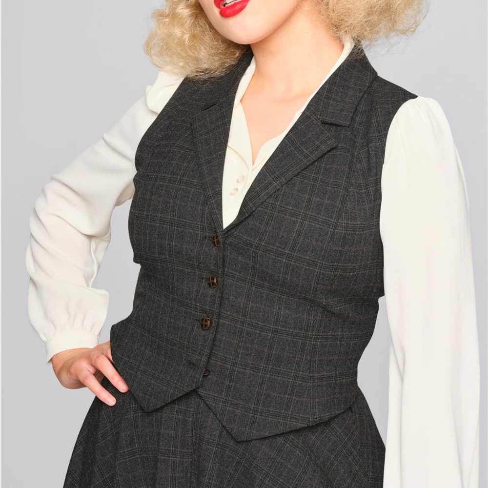 Collectif Professor Check Vest - UK 16